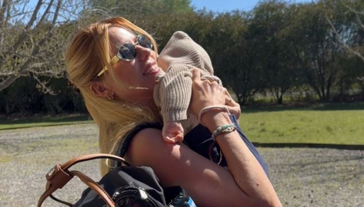 Nicole Neumann comparte un tierno momento de sus mañanas con Cruz Urcera 