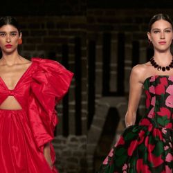 Descubrí la nueva colección de Carolina Herrera con la China Suárez como embajadora argentina.