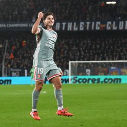 El delantero argentino del Atlético de Madrid, Julián Álvarez, celebra el primer gol de su equipo durante el partido de fútbol de la UEFA Champions League entre el Sparta de Praga y el Atlético de Madrid en Praga, República Checa. | Foto:Michal Cizek / AFP