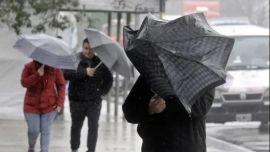Alerta naranja por tormentas severas en el AMBA y 12 provincias: lluvias fuertes y ráfagas intensas