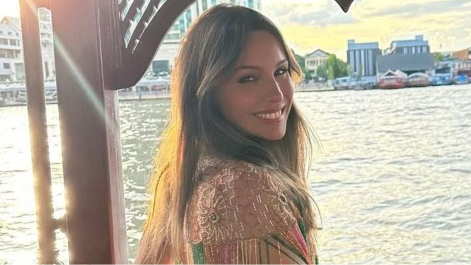 El espectacular look floral de Pampita que deslumbró con su estilo elegante y moderno