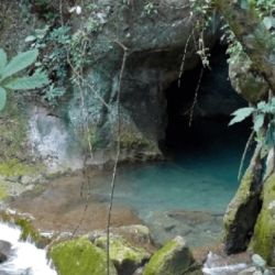 Las imágenes aéreas fueron cruciales para identificar este patrón realmente distintivo de canales lineales en zigzag