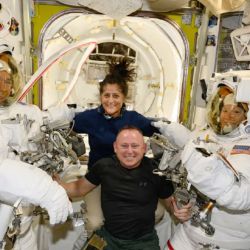 Los astronautas de la EEI. celebraron el Día de Acción Gracias 2024.