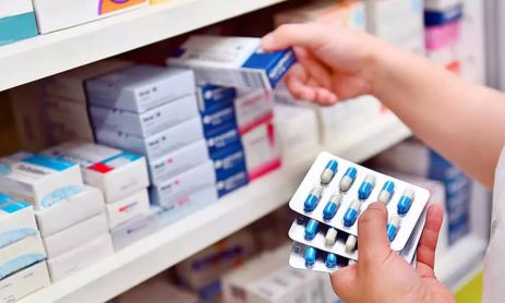 PAMI: el Gobierno recortó el acceso a medicamentos al 100% para jubilados