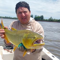 Esta ciudad entrerriana nos permitió pescar en distintas modalidades y variadas canchas en solo una jornada de pesca.