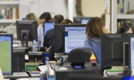 El Gobierno iniciará los exámenes de idoneidad para más de 40.000 empleados públicos 