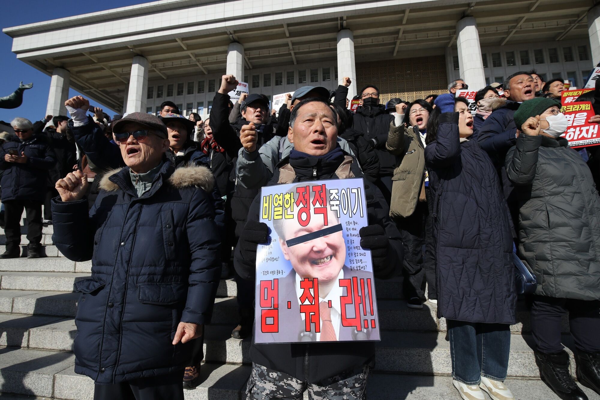 South Korean Lawmakers Overturn President's Declaration Of Martial Law