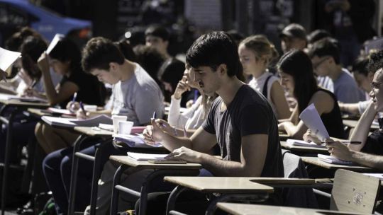 Clase pública en la Universidad de Buenos Aires