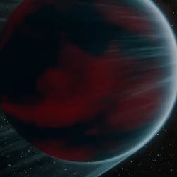Está situado a 979 años luz de la Tierra dentro del desierto caliente de Neptuno.