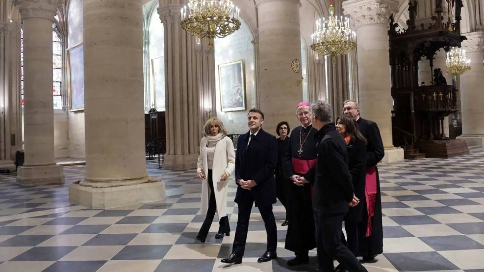 Macron y Notre Dame