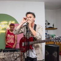 Palo Azul inaugura su nuevo espacio en Magenta, un paso clave hacia la moda sustentable