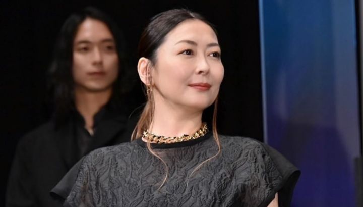 Murió la actriz y cantante Miho Nakayama, a los 54 años: fue hallada en el baño de su casa