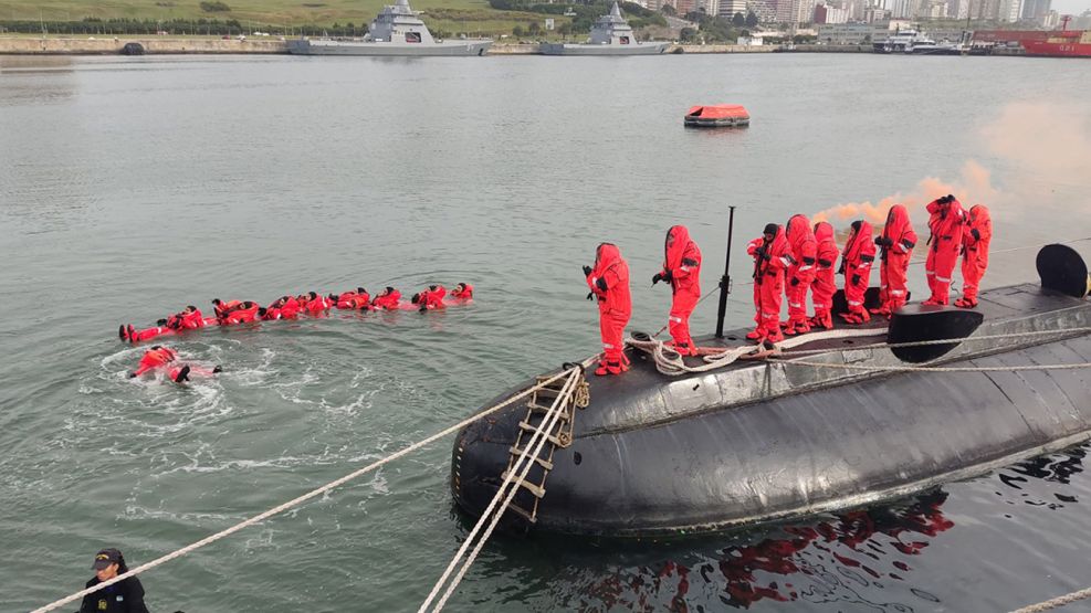 La Armada Argentina realizó un simulacro de búsqueda y rescate de submarinos