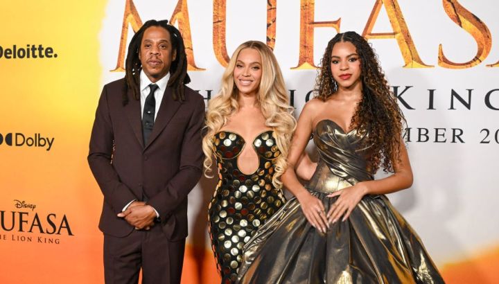 Jay-Z y Beyoncé asisten al estreno de "Mufasa: El Rey León" con Blue Ivy un día después de que el rapero negó haber violado a una niña