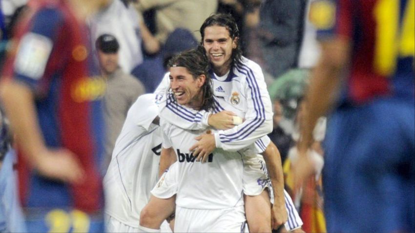 ¿Se juntan? Gago y Ramos compartieron plantel en el Madrid entre 2006 y 2011.