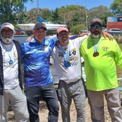 La prueba congregó a más de un centenar de aficionados que representaban a entidades afiliadas de Mar del Plata, Lobería, Tandil, Junín, Tres Arroyos, Berisso, Villa Gesell, Pinamar y Olavarría, entre otras ciudades. 
