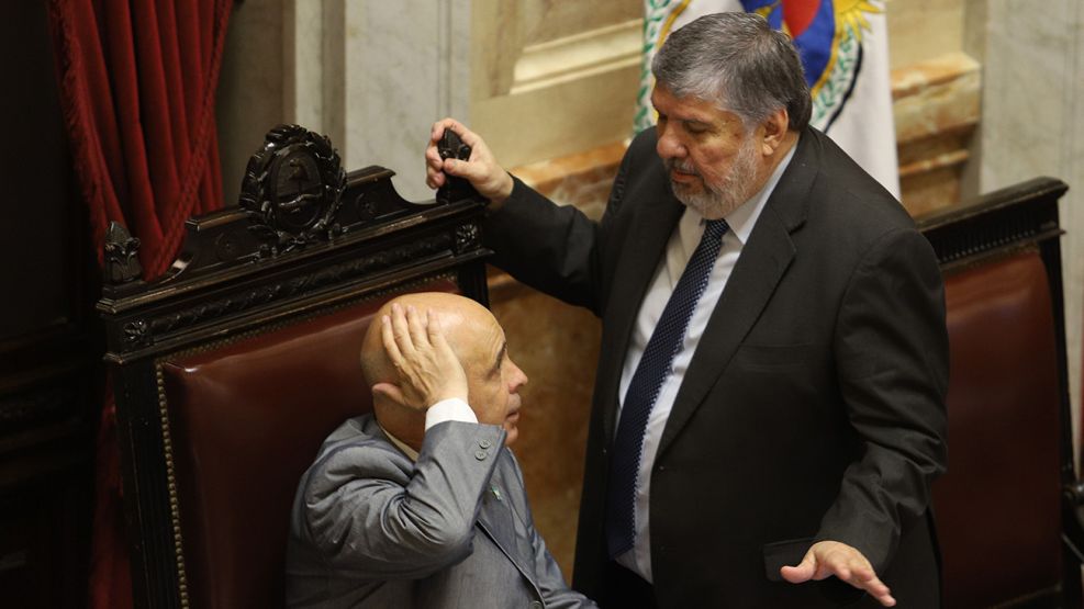 El Senado sesiona para debatir si expulsa o suspende a Edgardo Kueider