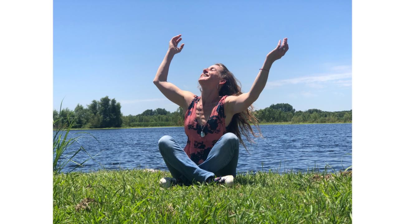 Violeta Curci: "Vivir vibrando con Reiki, una filosofía de vida para sanarte desde el amor"