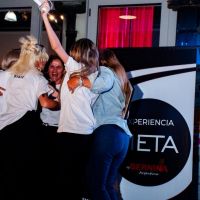 El Atelier María Bosch Triunfa en el Escenario de la Moda Regional