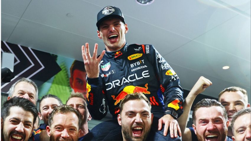 Tras ser campeón en 2024, Verstappen se sumó al selecto grupo de pilotos que lograron cuatro títulos al hilo.