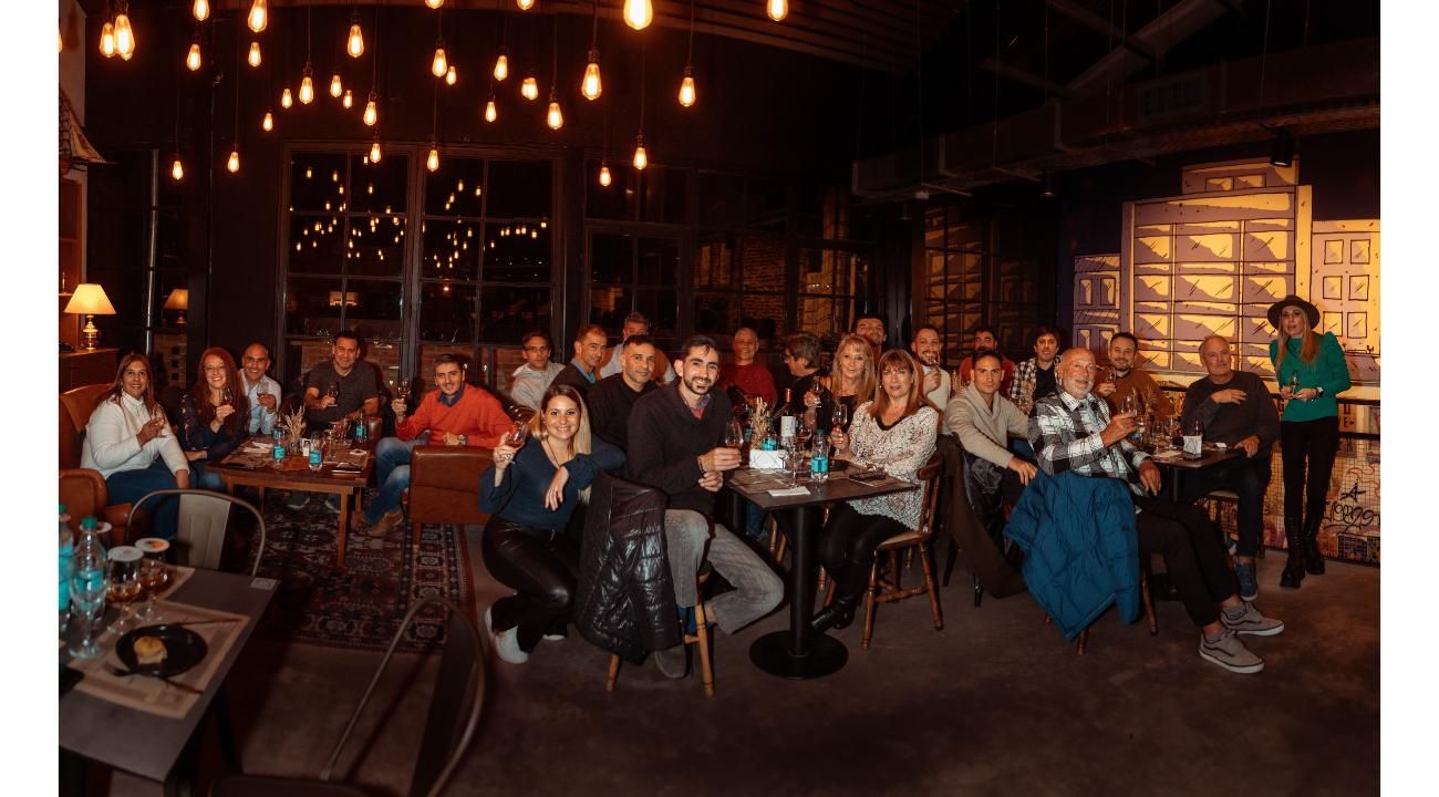 "La Mujer que Rompió Barreras y Creó el Mejor Whisky Artesanal de Argentina"
