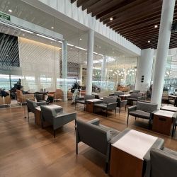 Experiencias de viaje en Copa Airlines: disfrutar de la Clase Ejecutiva y descansar entre conexiones en el Copa Club de Tocumen.