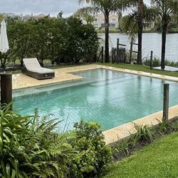 Piscina con revestimiento | Foto:CEDOC