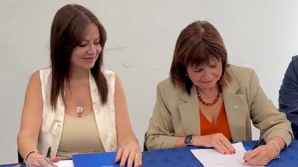 Patricia Bullrich y Sandra Pettovello