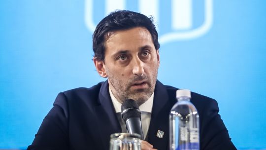 Diego Milito estalló contra AFA y el arbitraje tras la eliminación de Racing: “Hoy nos sentimos robados”