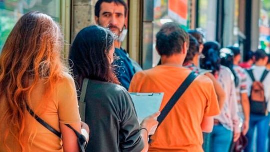 Ghidini sobre la baja del desempleo: 