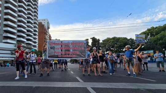 Escaladores piden que no se demuela la "Palestra" porteña que funciona en Nuñez