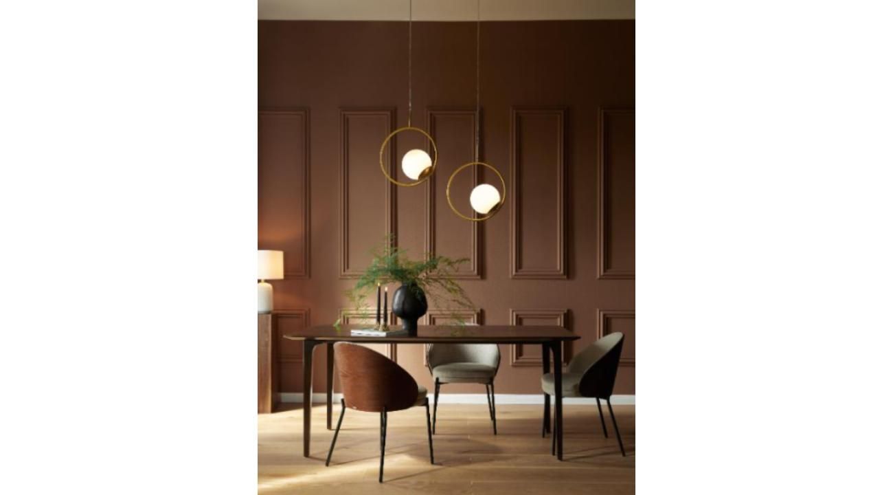 Cómo Decorar con el Tono Mocha Mousse que Pantone ha Elegido como Color del Año 2025