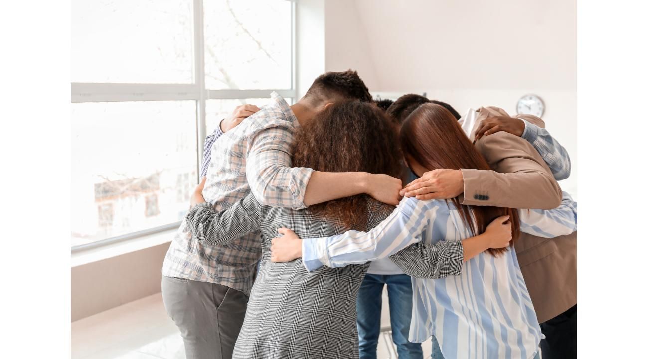 Conectando corazones: la magia del trabajo grupal en Jornadas para el Alma