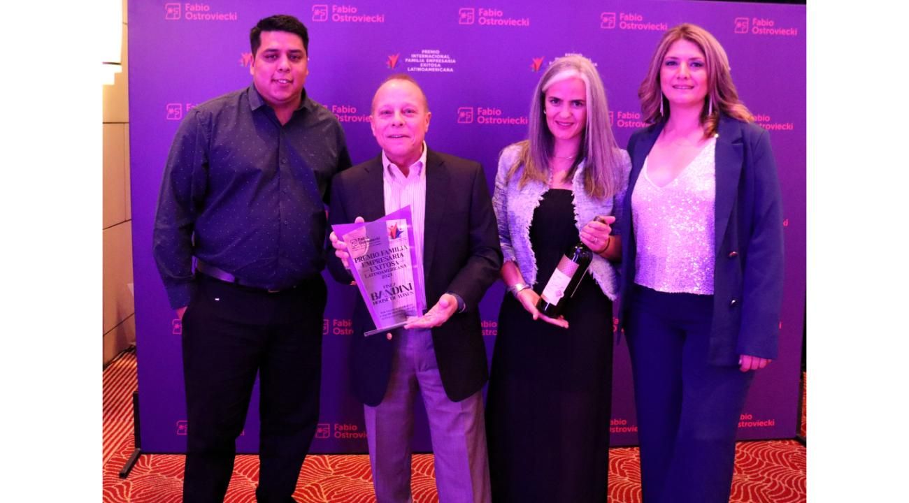 De Mendoza al Mundo. Se otorgó con gran repercusión el Premio Internacional Familia Empresaria Exitosa Latinoamericana