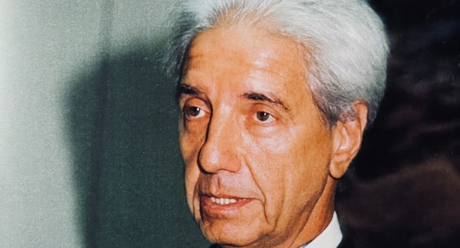 Ing. Néstor Farías Bouvier AAIQ