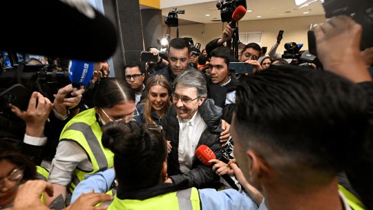 Fabio Ochoa, talks to the media at El Dorado International Airport after being deported from the US