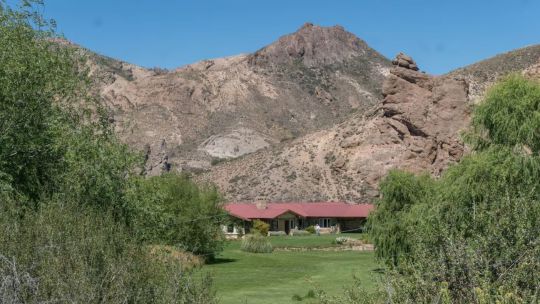 Cómo es la lujosa estancia de Máxima Zorreguieta en Bariloche donde pasa Navidad y año nuevo