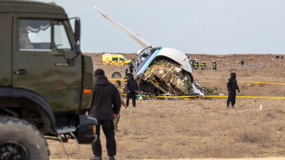 accidente de un avión de Azerbaijan Airlines 20241225