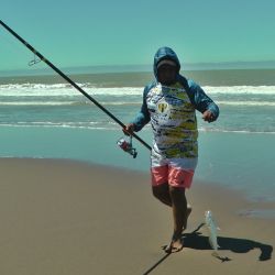 La pesca en la zona en el cierre del año estuvo con algunos altibajos por el clima, pero cuando las condiciones fueron las adecuadas el pique es excelente. (Foto: Omar Calafate).