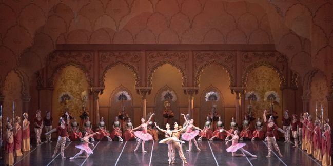 La Bayadera en el Teatro Colón.