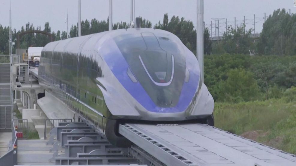 China: así es el tren bala más rápido del mundo.