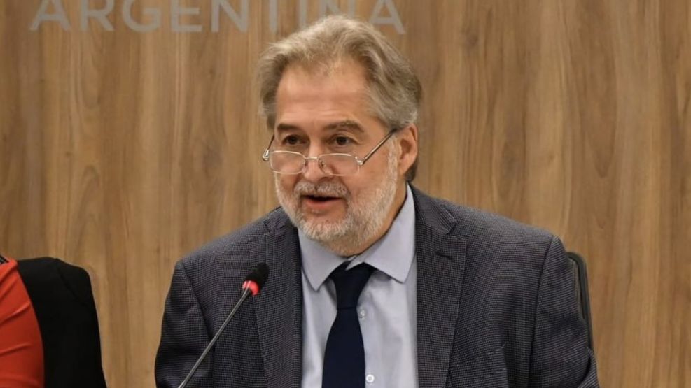 Roberto Mirabella abandonó el bloque de diputados de Unión por la Patria con críticas a Germán Martínez