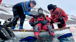 El histórico curso de buceo que realizó la Armada Argentina en las aguas polares de la Antártida