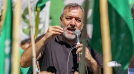 El sindicalista Rodolfo Aguiar llamó a "robarle la motosierra" y a "cortarles la cabeza" al gobierno de Javier Milei 