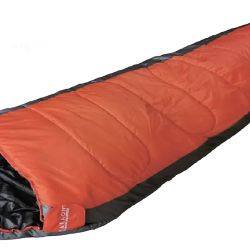 Una nueva bolsa de dormir americana se consigue en la Argentina a la mitad de precio.