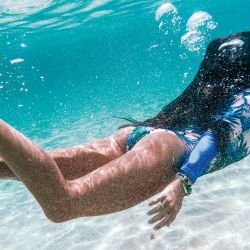 Yoga en el agua. | Foto:Ticky Yoga