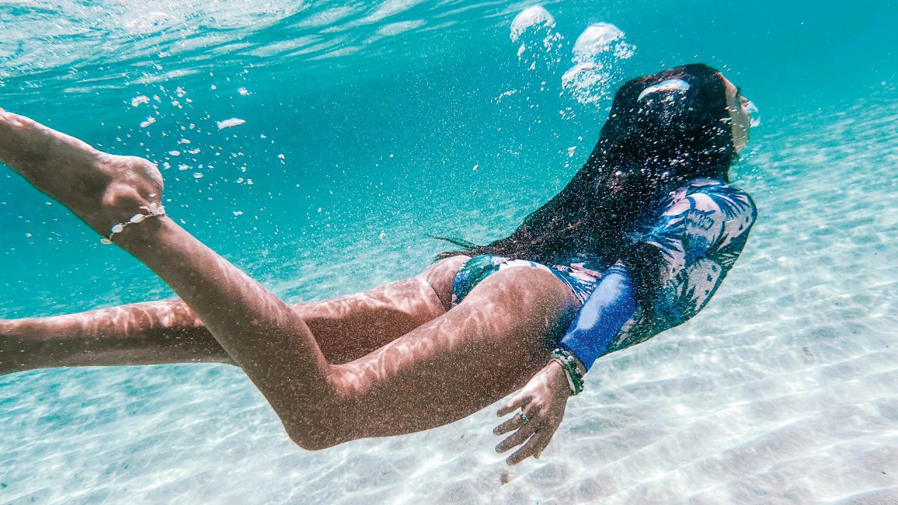 Yoga en el agua. | Foto:Ticky Yoga