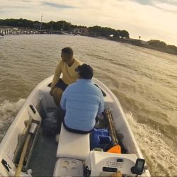 La laguna ha mejorado mucho su nivel, parece poder pasar el verano con tranquilidad, aunque falta nivel en las zonas más bajas.