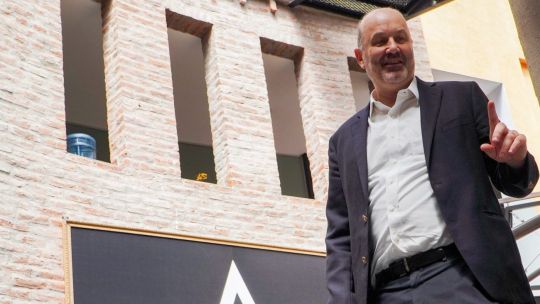 Un informe del ministerio de Sturzenegger registró casi 38 mil despidos en el Estado durante el 2024
