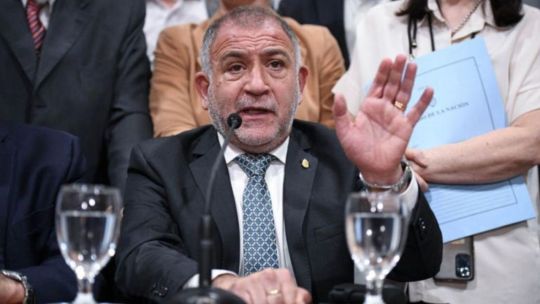 Luis Juez amenaza con bloquear al “árbitro” de las próximas elecciones si no se hacen públicas las entrevistas